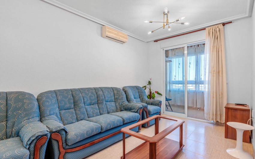 Resale - Apartment -
Torrevieja