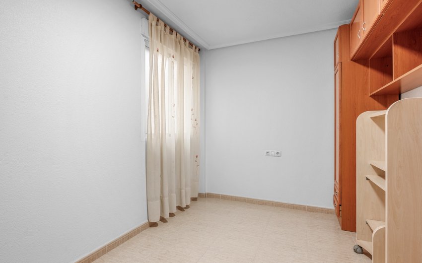 Resale - Apartment -
Torrevieja