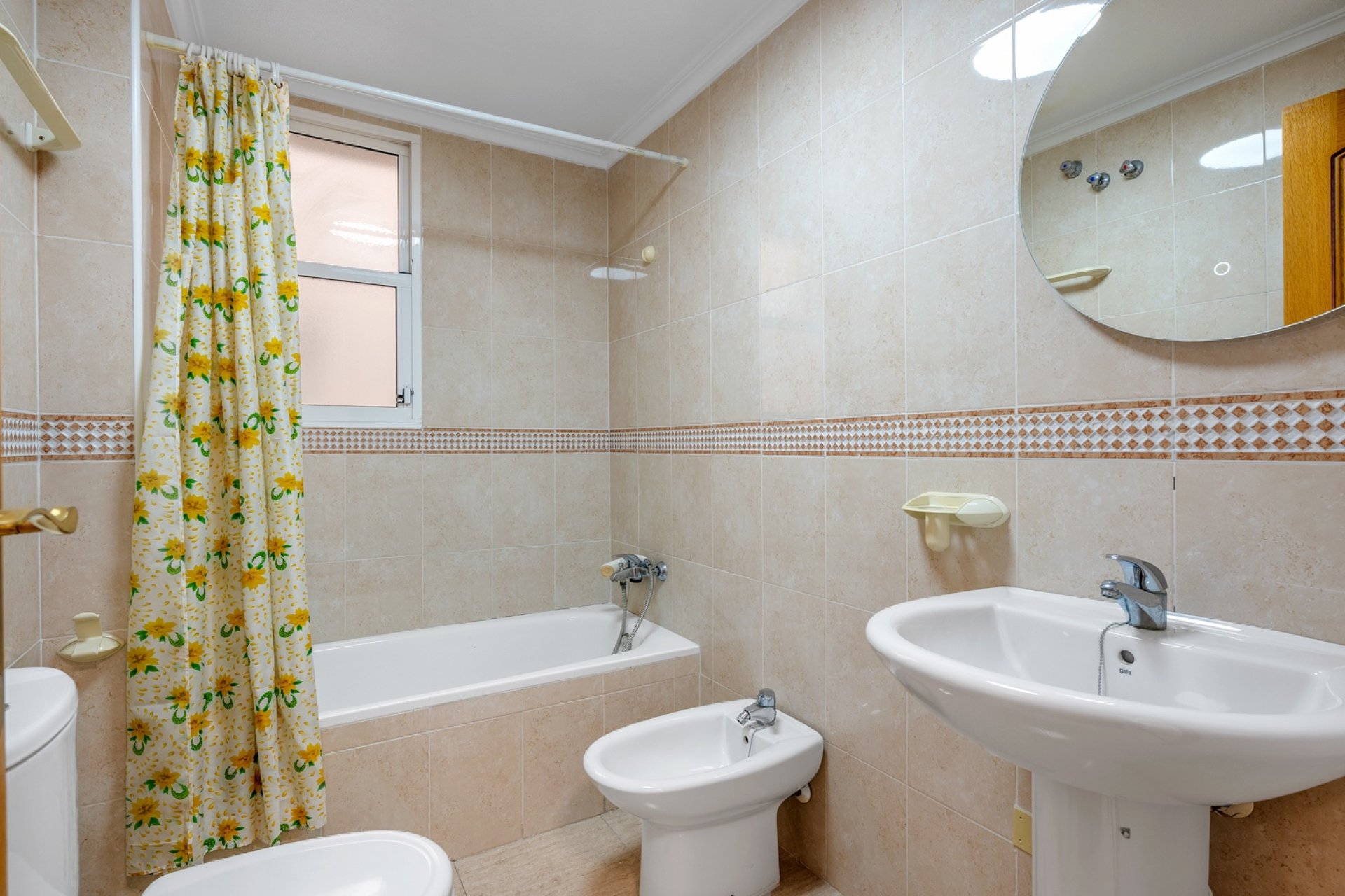 Resale - Apartment -
Torrevieja