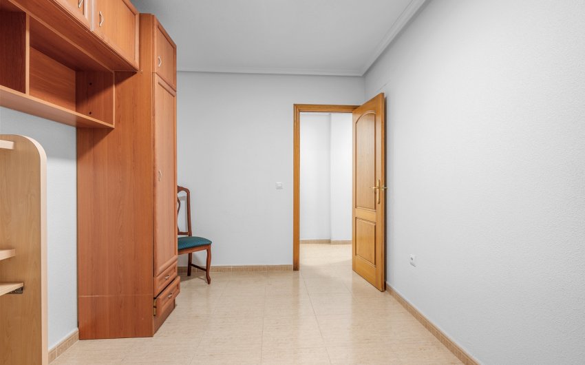 Resale - Apartment -
Torrevieja