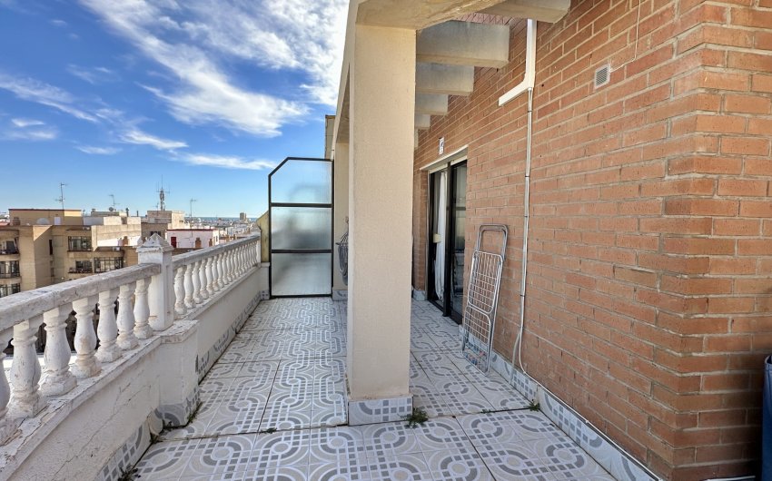 Resale - Apartment -
Torrevieja