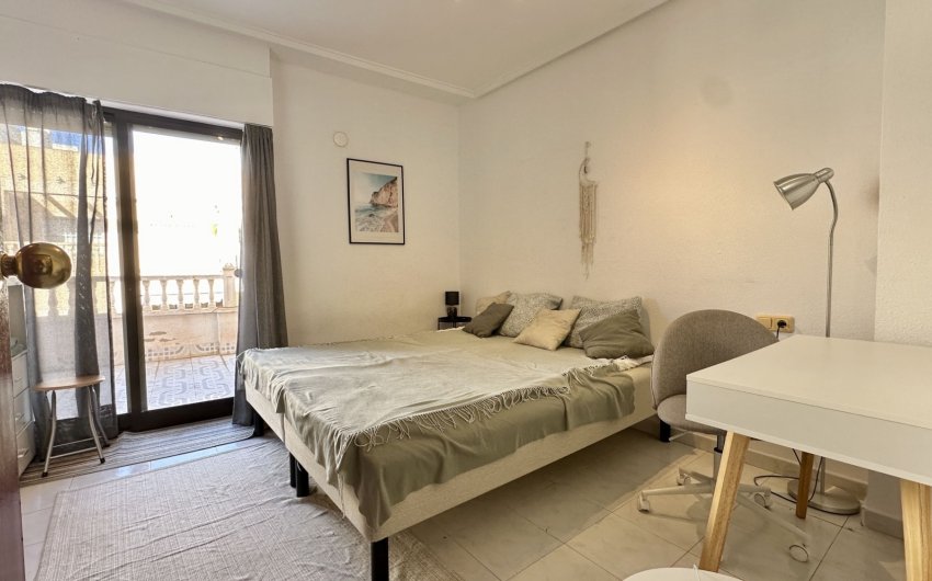 Resale - Apartment -
Torrevieja
