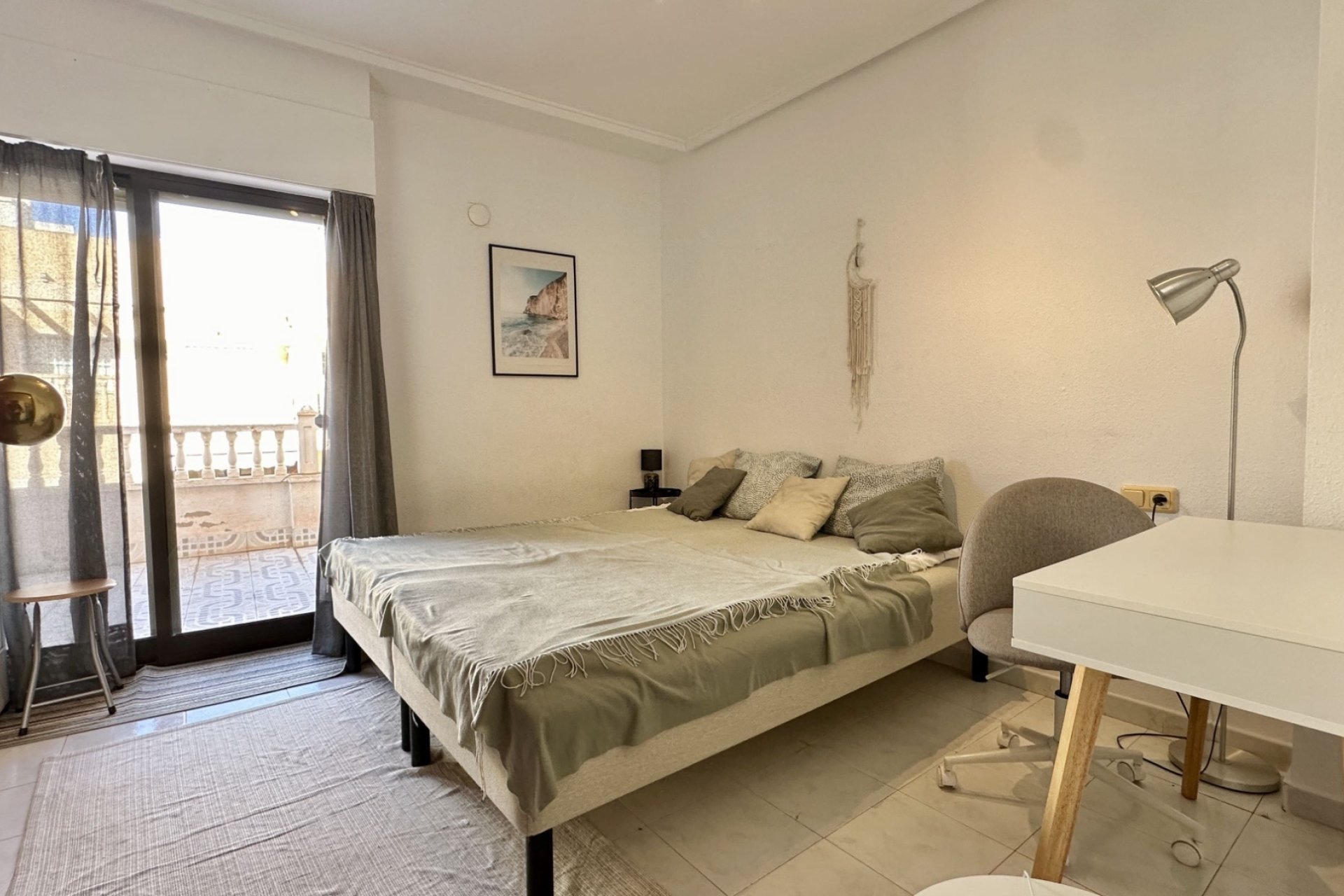 Resale - Apartment -
Torrevieja
