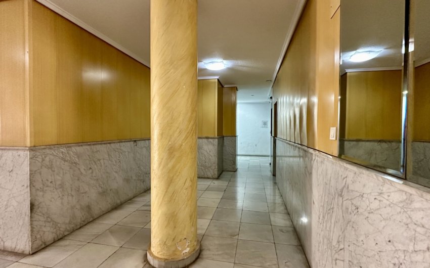 Resale - Apartment -
Torrevieja