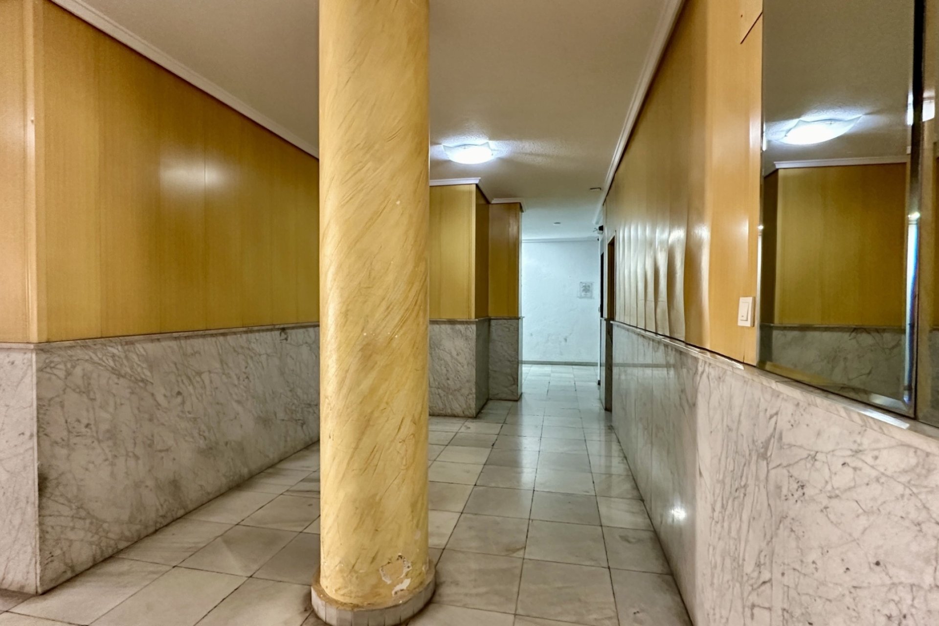 Resale - Apartment -
Torrevieja