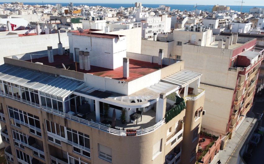Resale - Apartment -
Torrevieja