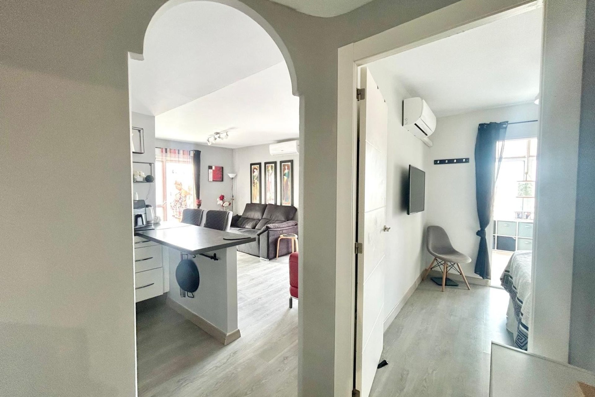 Resale - Apartment -
Torrevieja