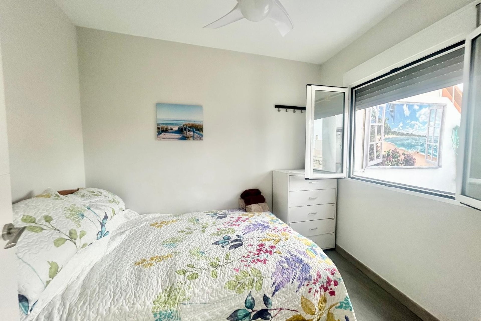 Resale - Apartment -
Torrevieja