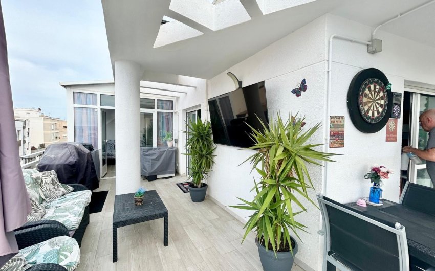 Resale - Apartment -
Torrevieja