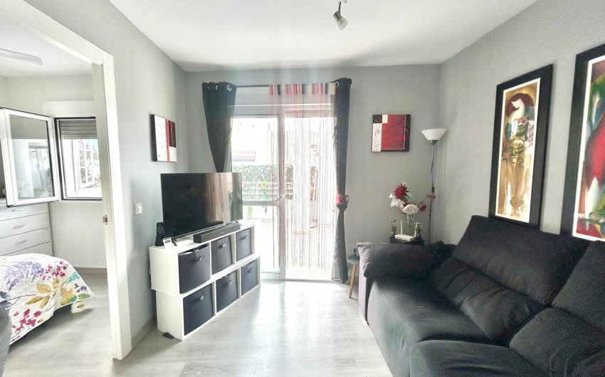 Resale - Apartment -
Torrevieja