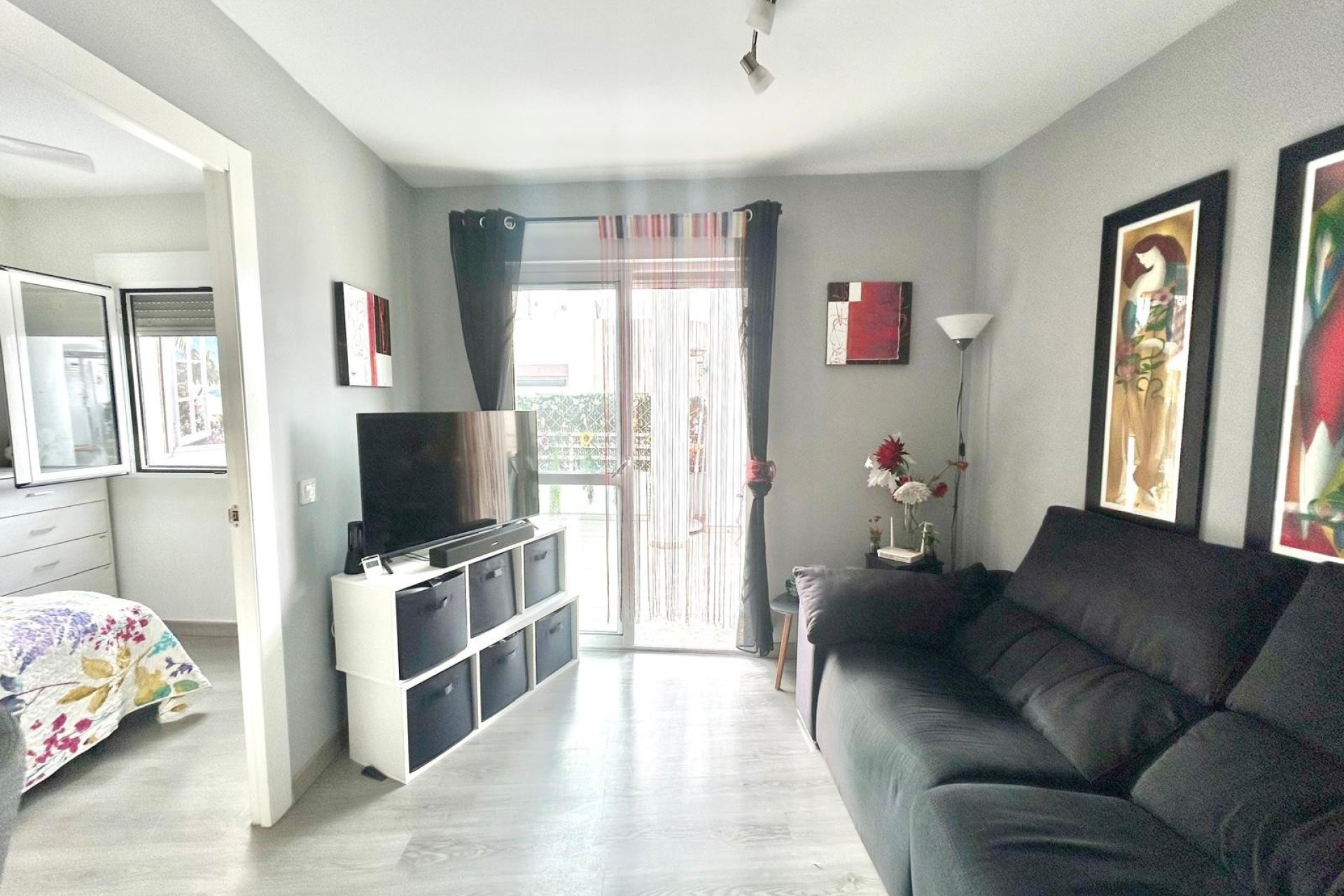 Resale - Apartment -
Torrevieja