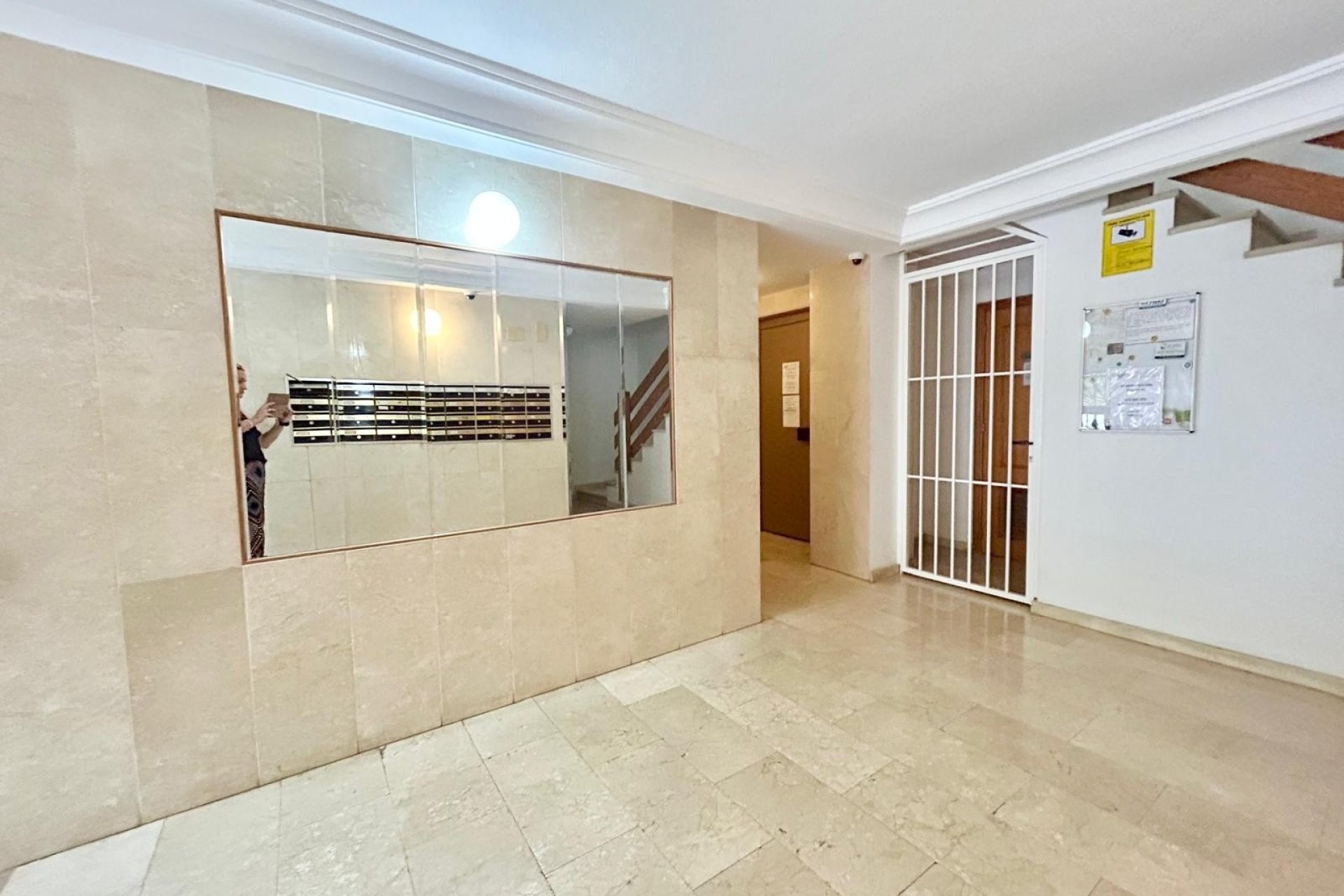 Resale - Apartment -
Torrevieja