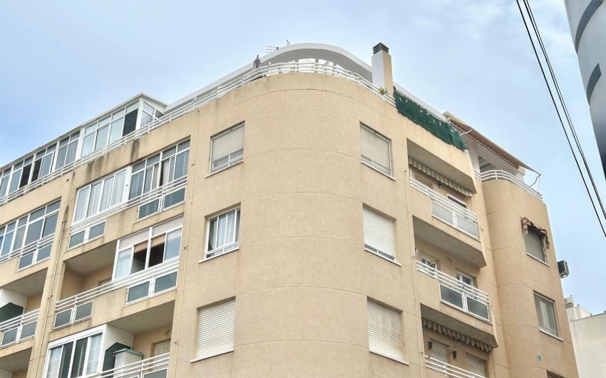 Resale - Apartment -
Torrevieja