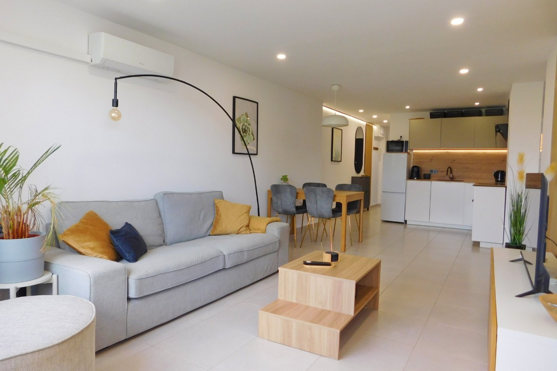 Resale - Apartment -
Torrevieja