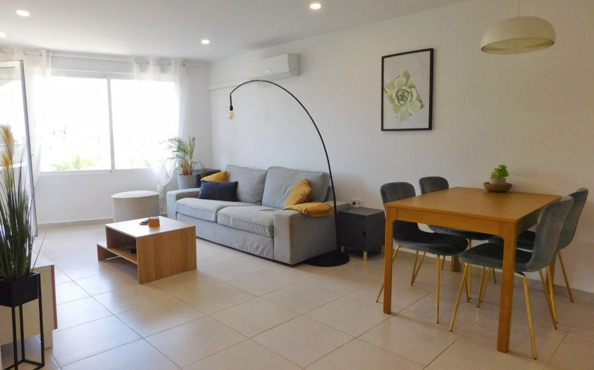 Resale - Apartment -
Torrevieja