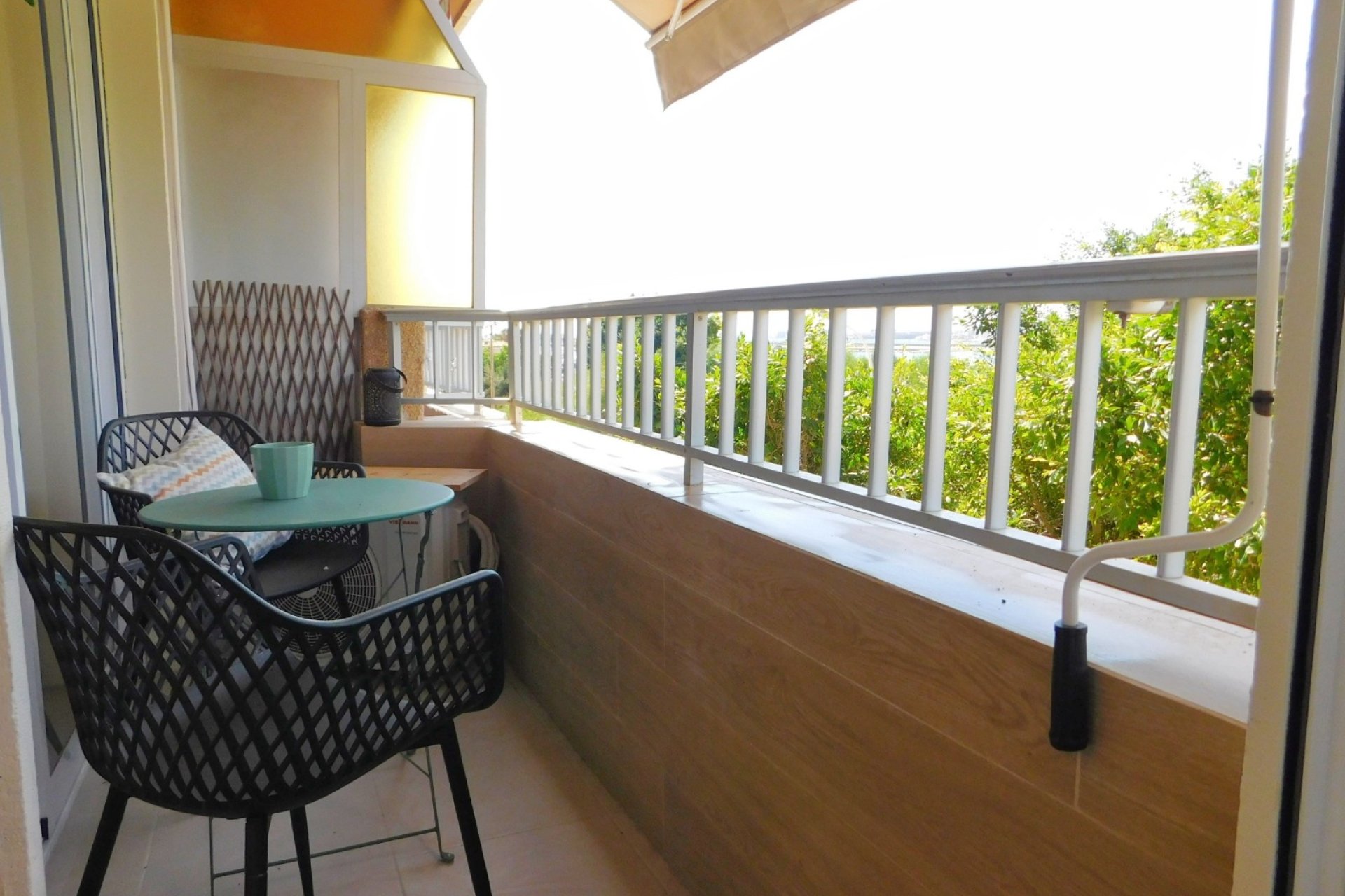 Resale - Apartment -
Torrevieja