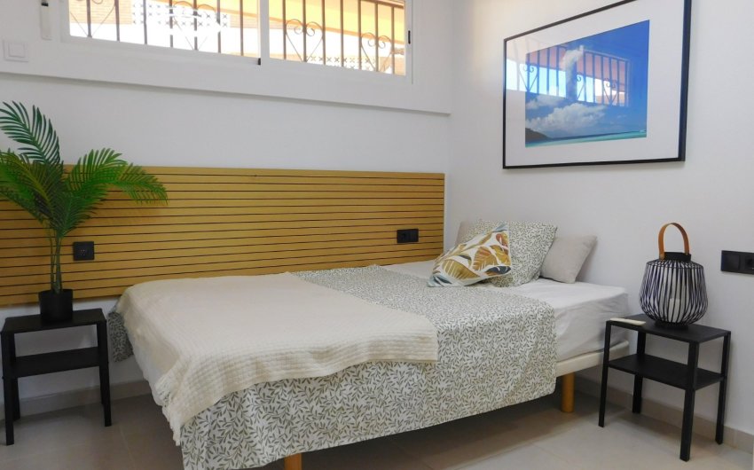 Resale - Apartment -
Torrevieja