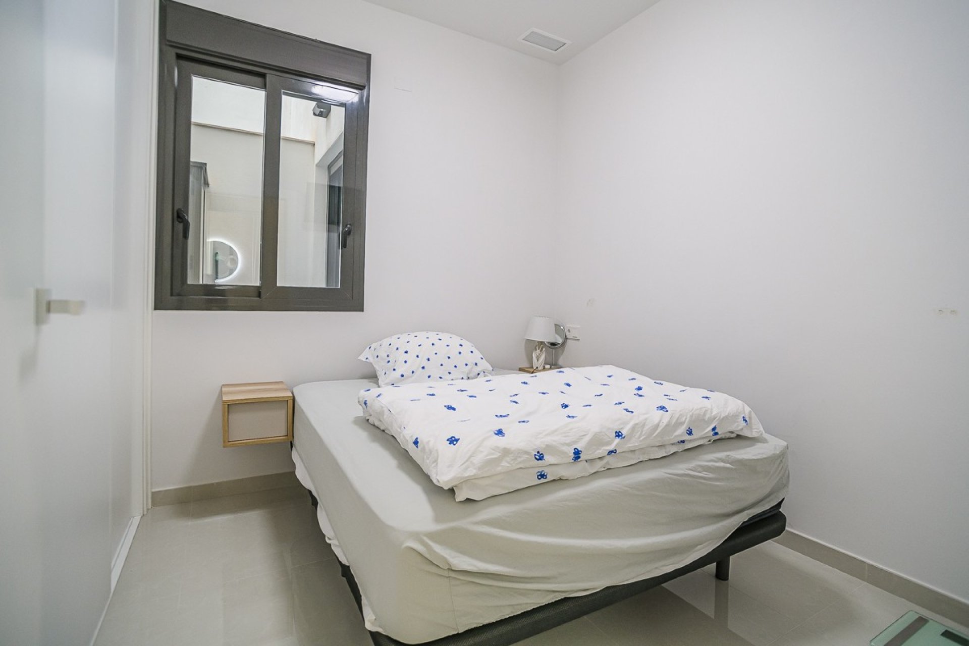 Resale - Apartment -
Torrevieja