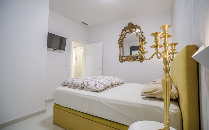 Resale - Apartment -
Torrevieja