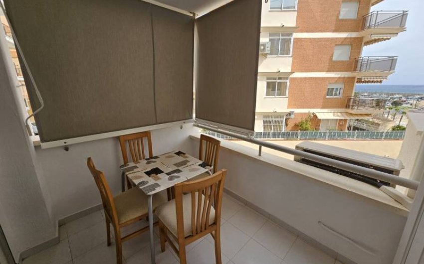 Resale - Apartment -
Villajoyosa - Barberes Sur/ Palasiet