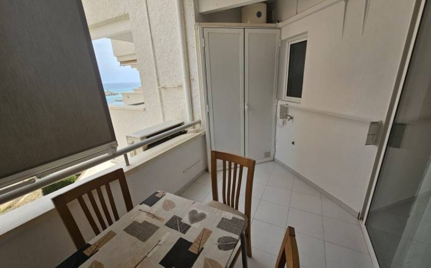 Resale - Apartment -
Villajoyosa - Barberes Sur/ Palasiet