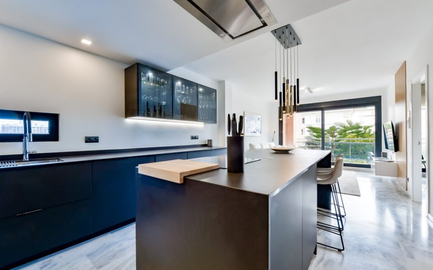 Resale - Apartment -
Villajoyosa - La Cala