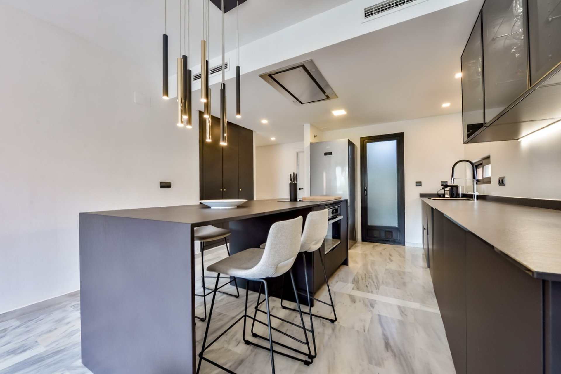 Resale - Apartment -
Villajoyosa - La Cala