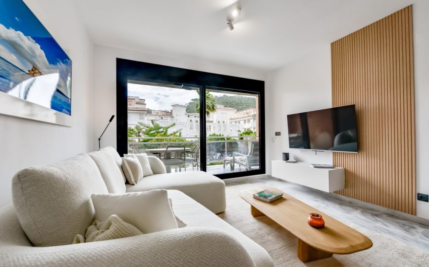 Resale - Apartment -
Villajoyosa - La Cala