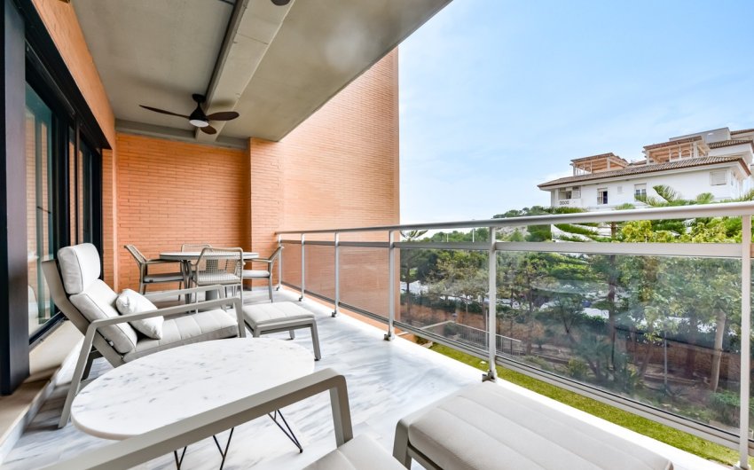 Resale - Apartment -
Villajoyosa - La Cala