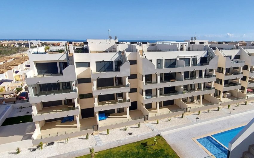 Resale - Apartment -
Villamartin - Costa Blanca