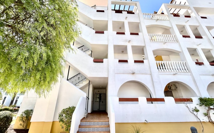 Resale - Apartment -
Villamartin - Costa Blanca