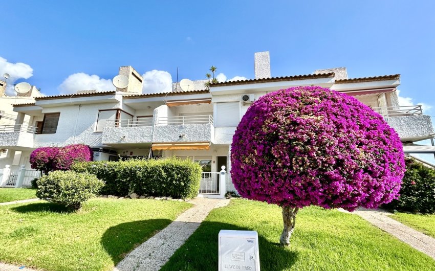 Resale - Apartment -
Villamartin - Costa Blanca
