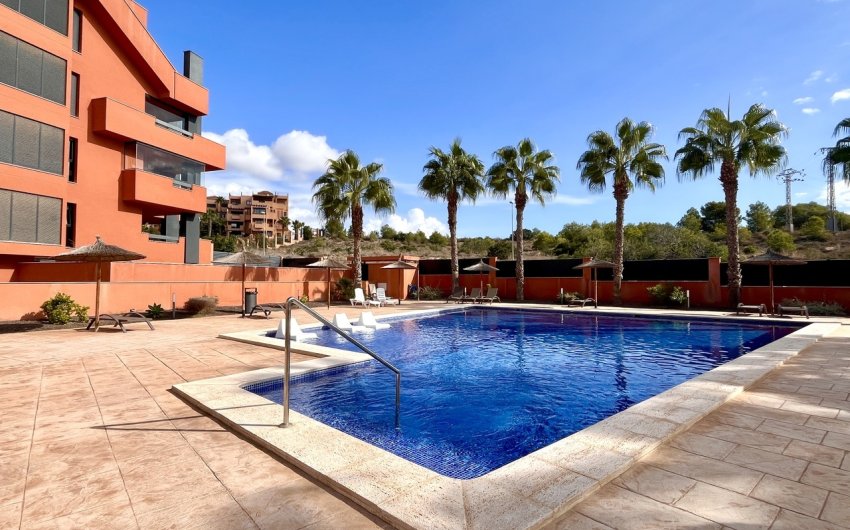 Resale - Apartment -
Villamartin - Costa Blanca