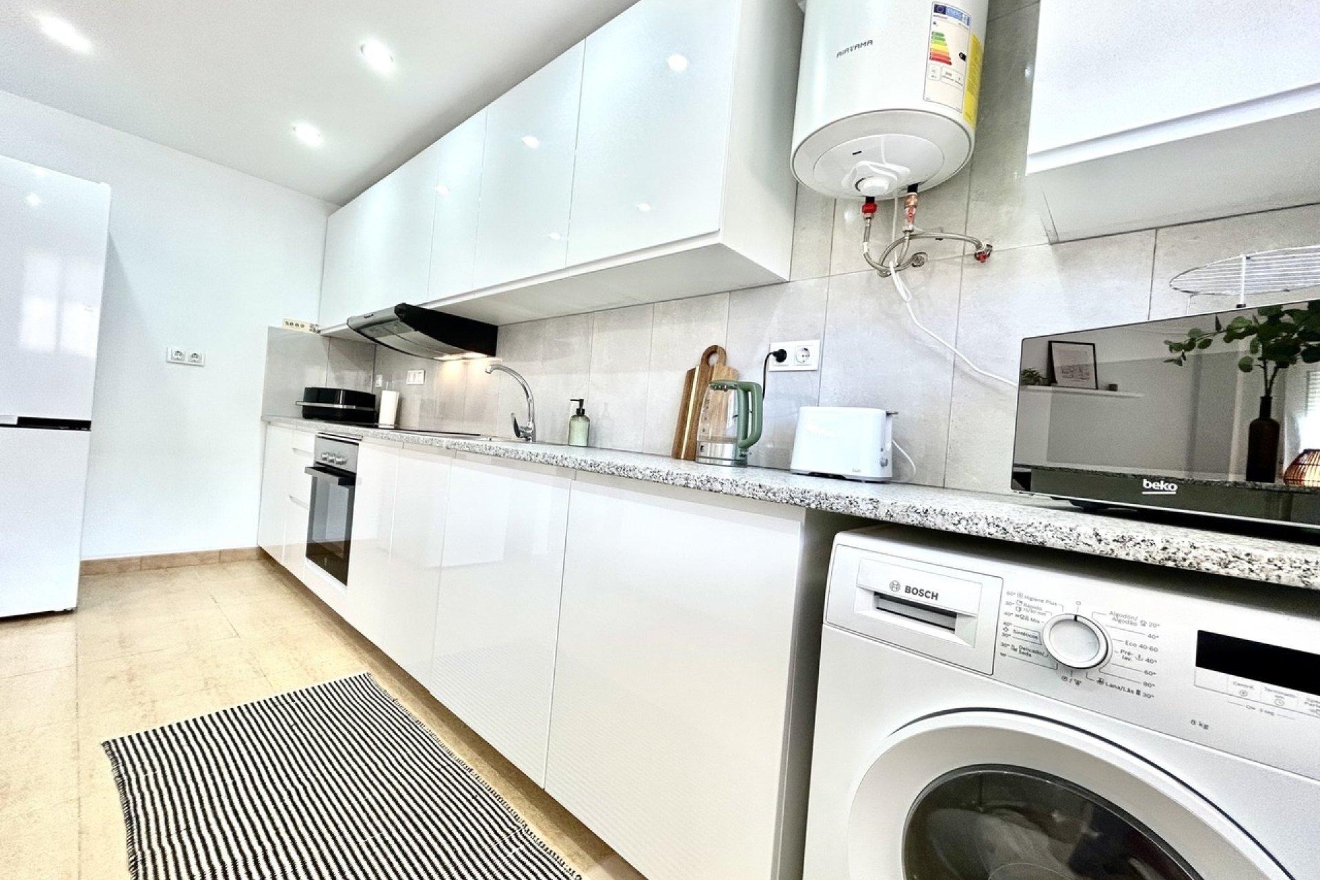 Resale - Apartment -
Villamartin - Costa Blanca