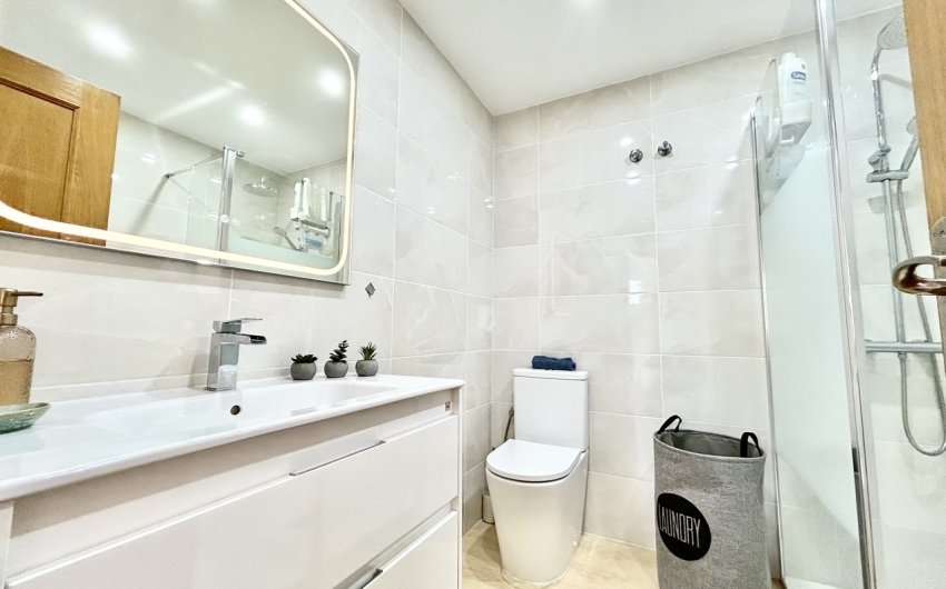 Resale - Apartment -
Villamartin - Costa Blanca