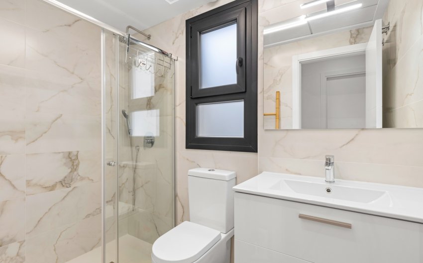 Resale - Apartment -
Villamartin - Costa Blanca