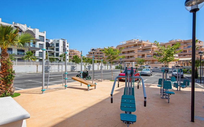 Resale - Apartment -
Villamartin - Costa Blanca