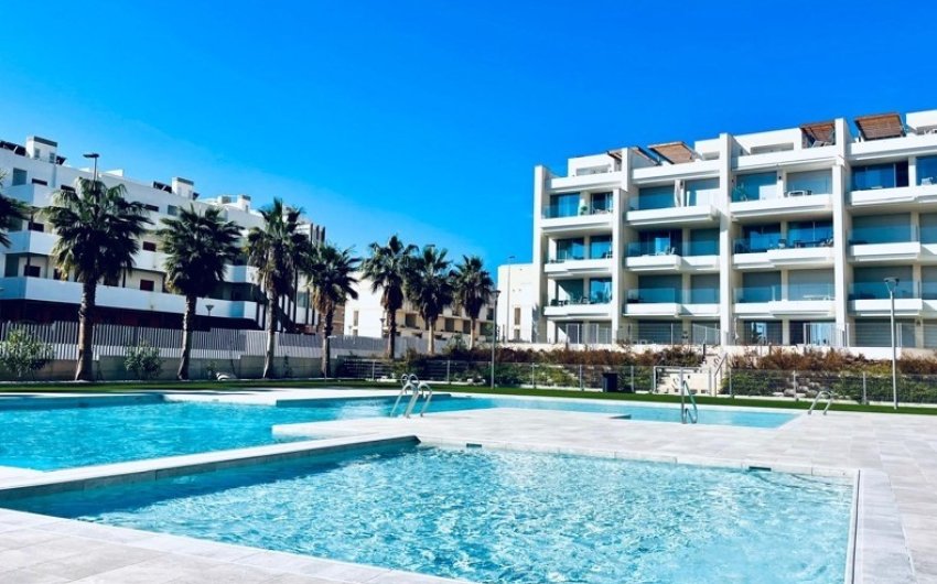 Resale - Apartment -
Villamartin - Costa Blanca