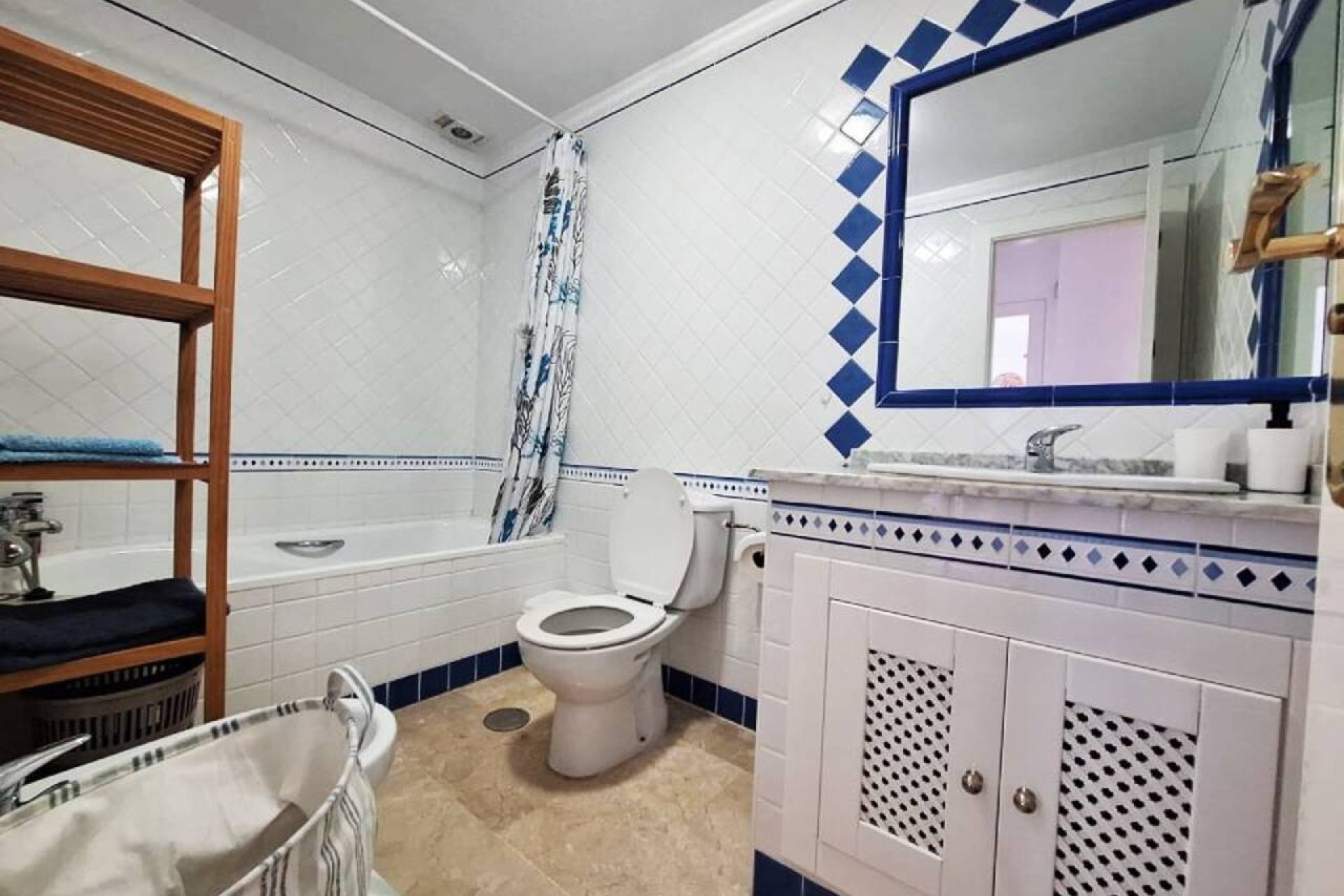 Resale - Apartment -
Villamartin - Costa Blanca