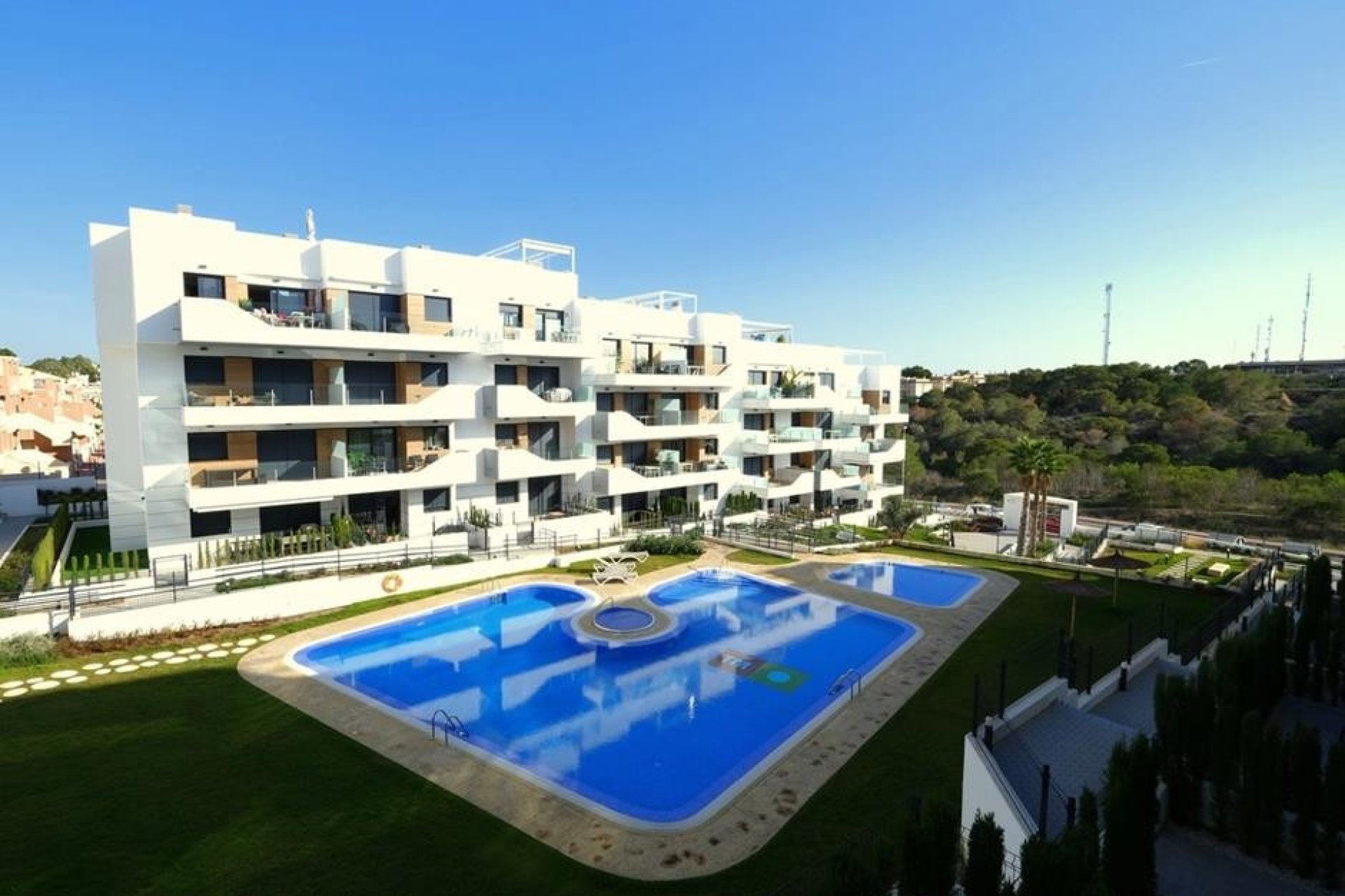 Resale - Apartment -
Villamartín - Las Filipinas