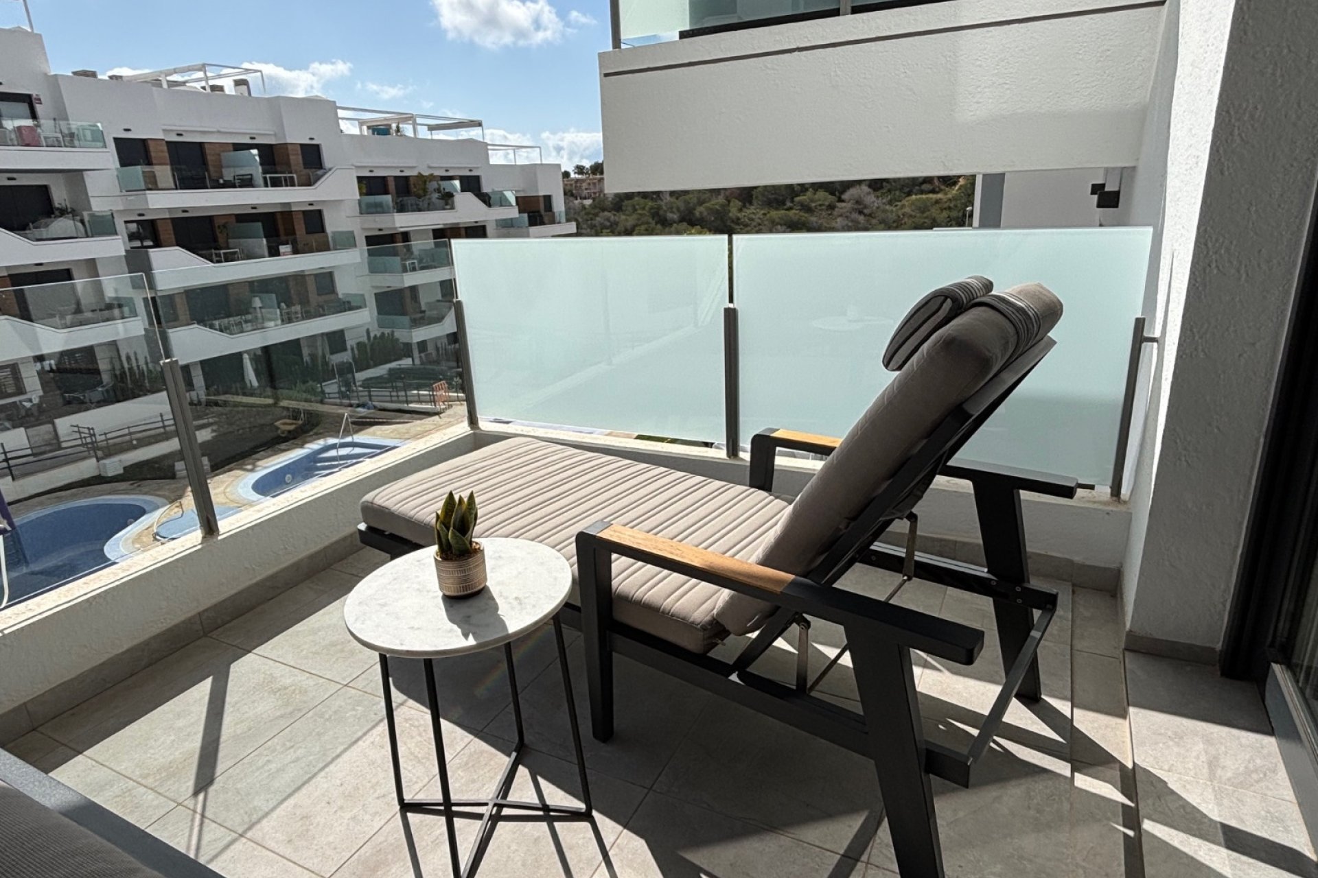 Resale - Apartment -
Villamartín - Las Filipinas