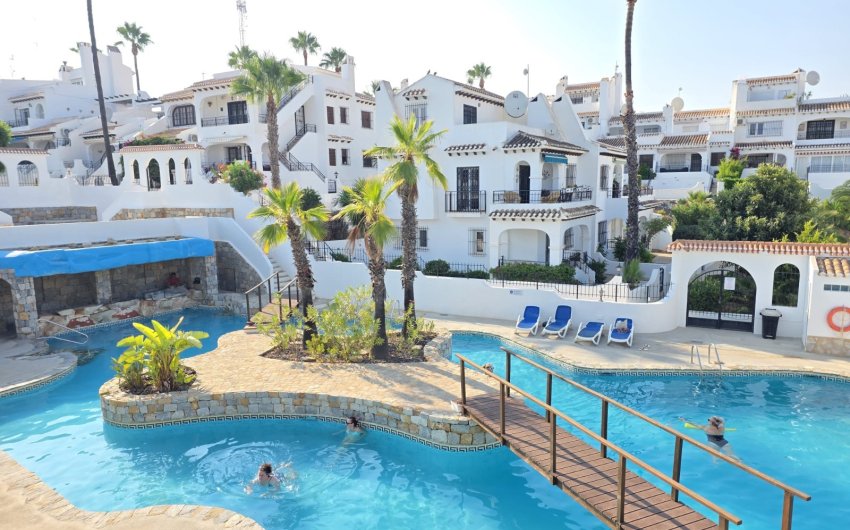 Resale - Apartment -
Villamartín - Verdemar
