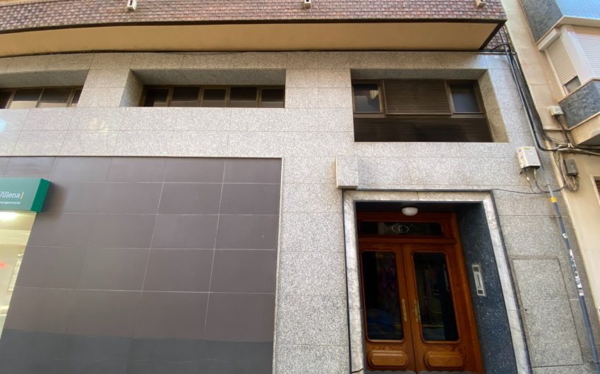 Resale - Apartment -
Villena