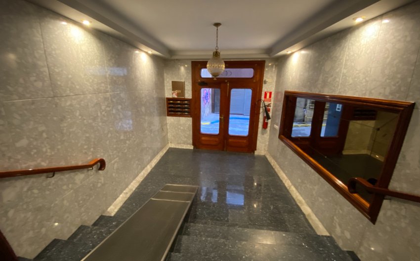 Resale - Apartment -
Villena