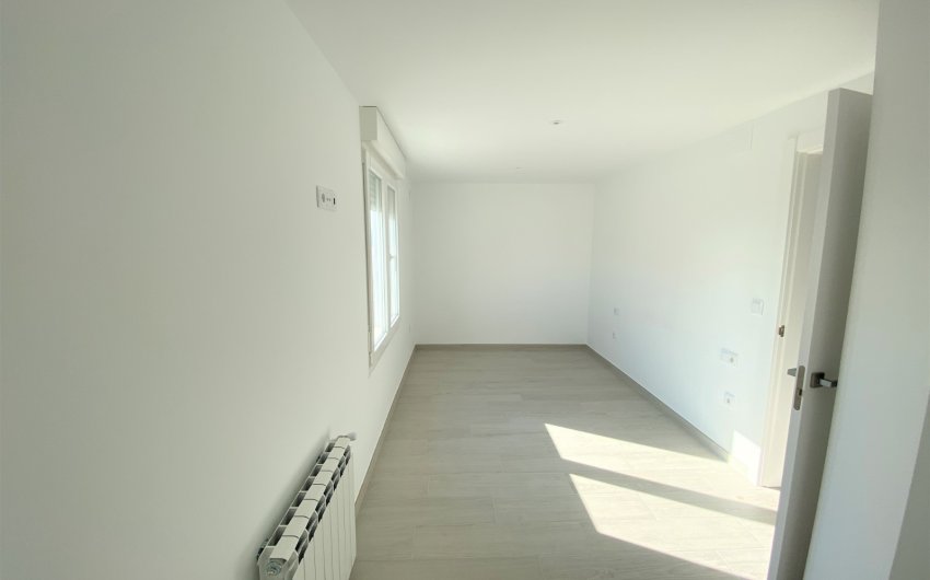 Resale - Apartment -
Villena