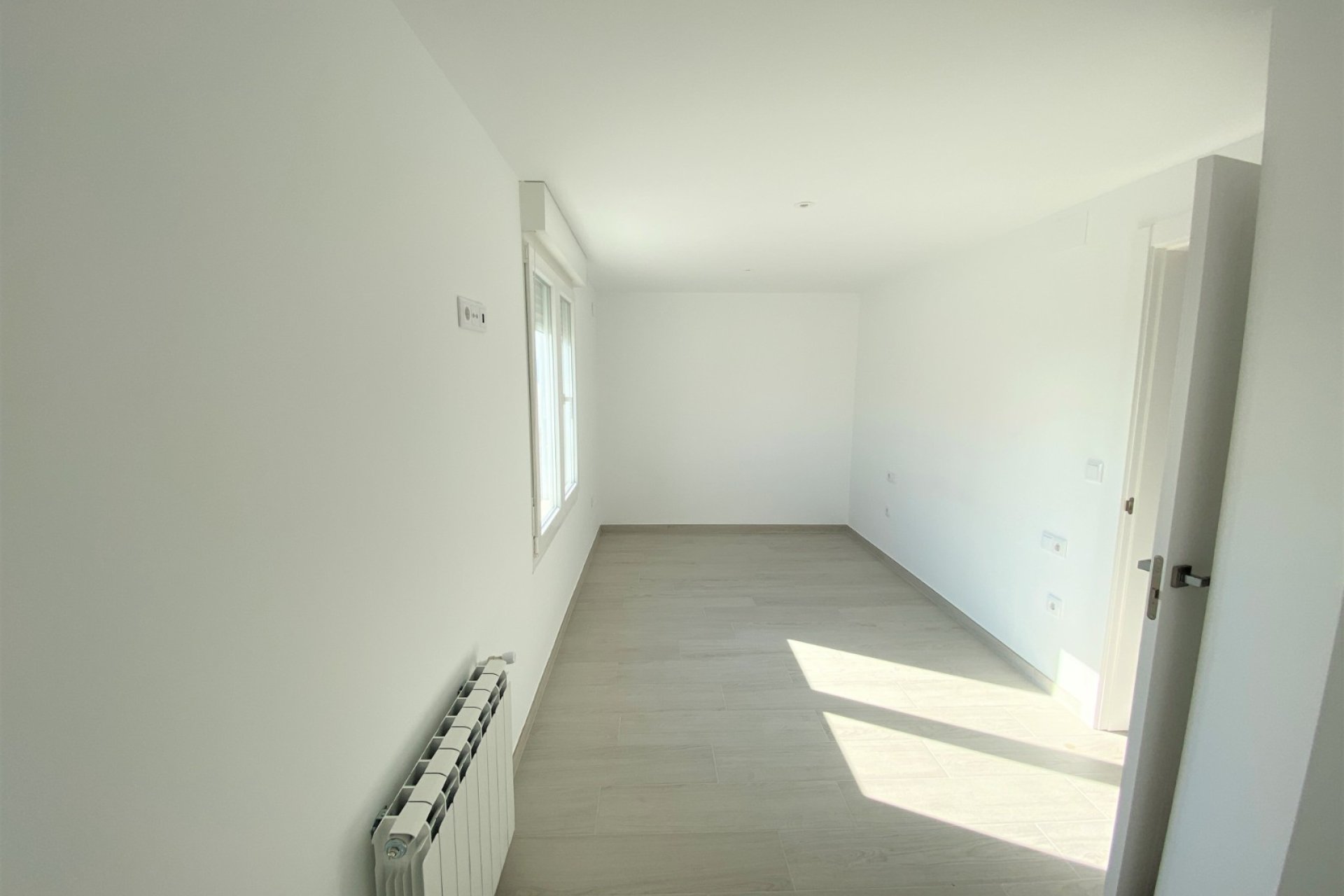 Resale - Apartment -
Villena
