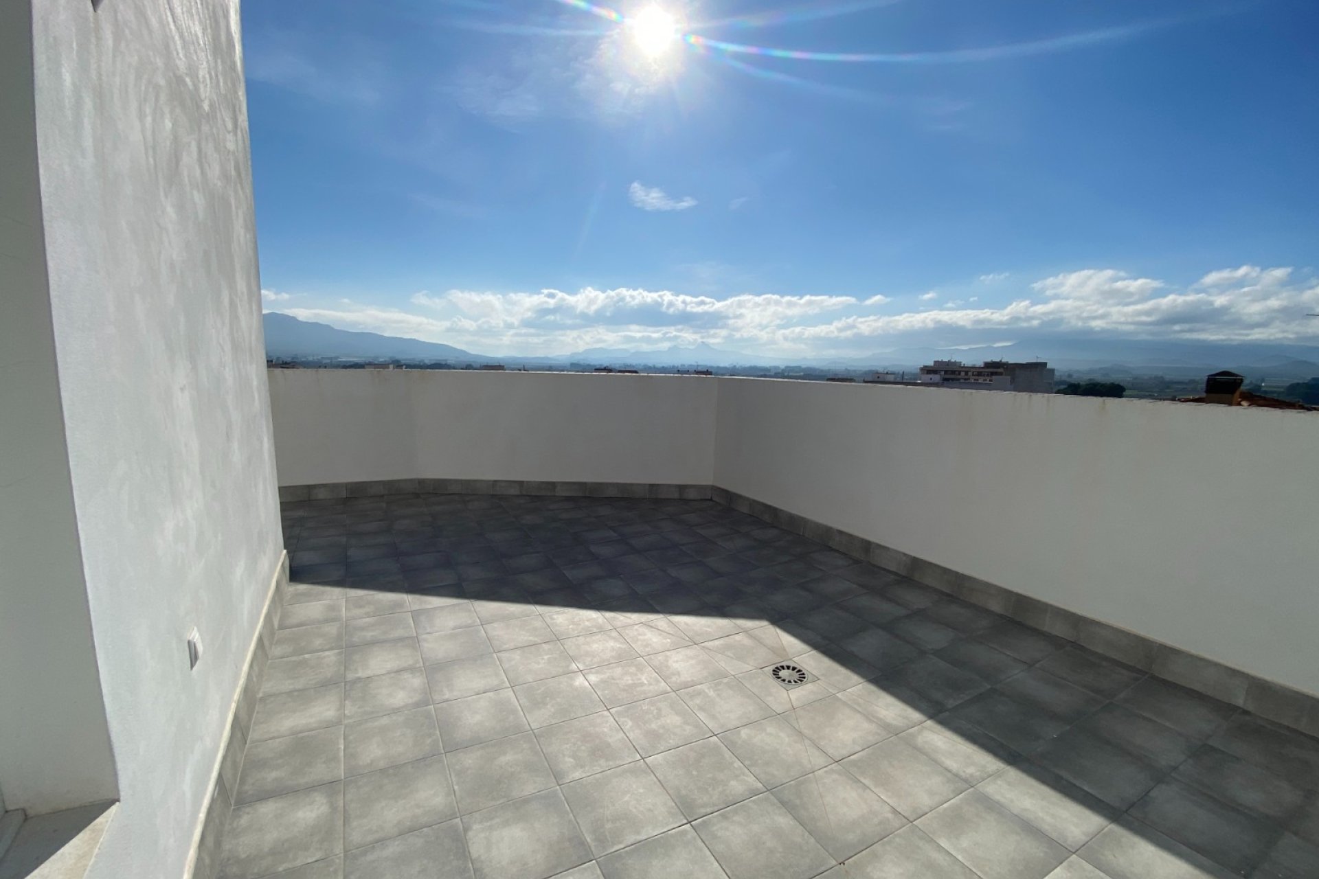 Resale - Apartment -
Villena