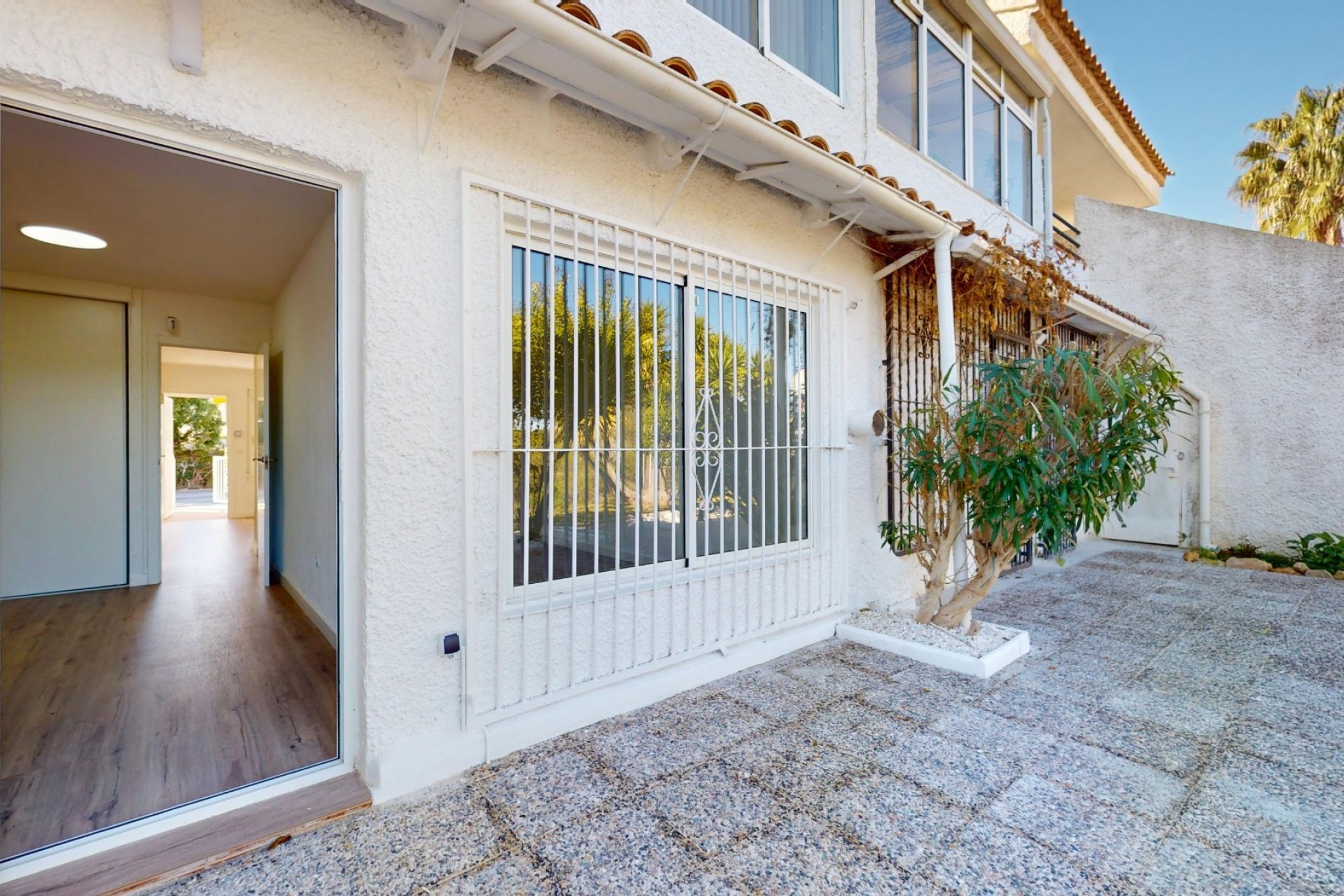 Resale - Bungalow -
Orihuela Costa - Costa Blanca