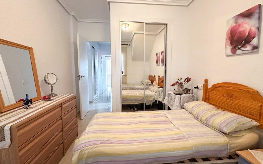 Resale - Bungalow -
Orihuela Costa - Costa Blanca