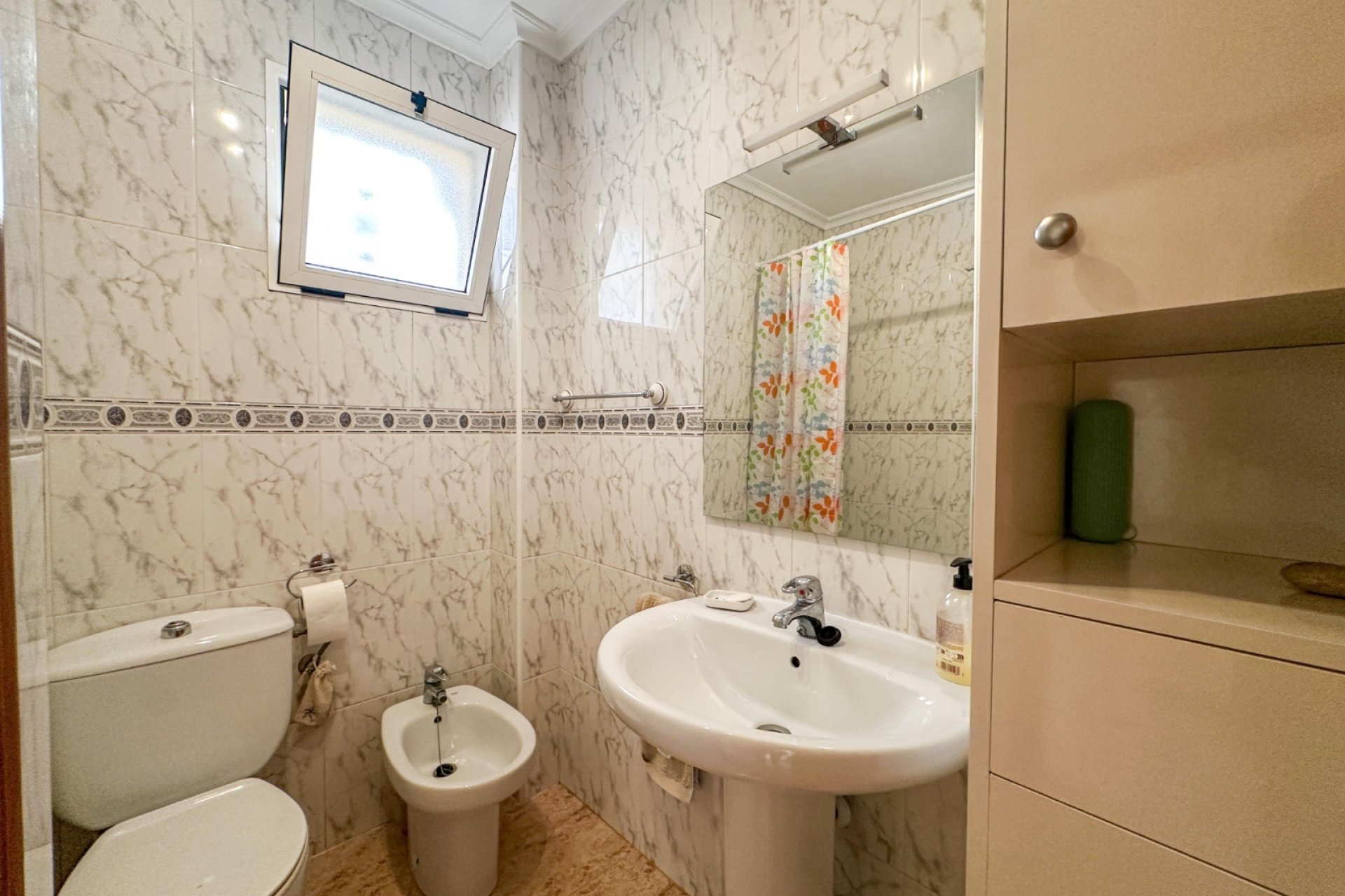 Resale - Bungalow -
Orihuela Costa - Costa Blanca